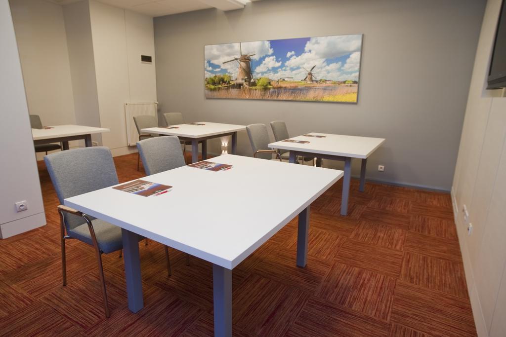 Eurohotel Swarzędz Buitenkant foto