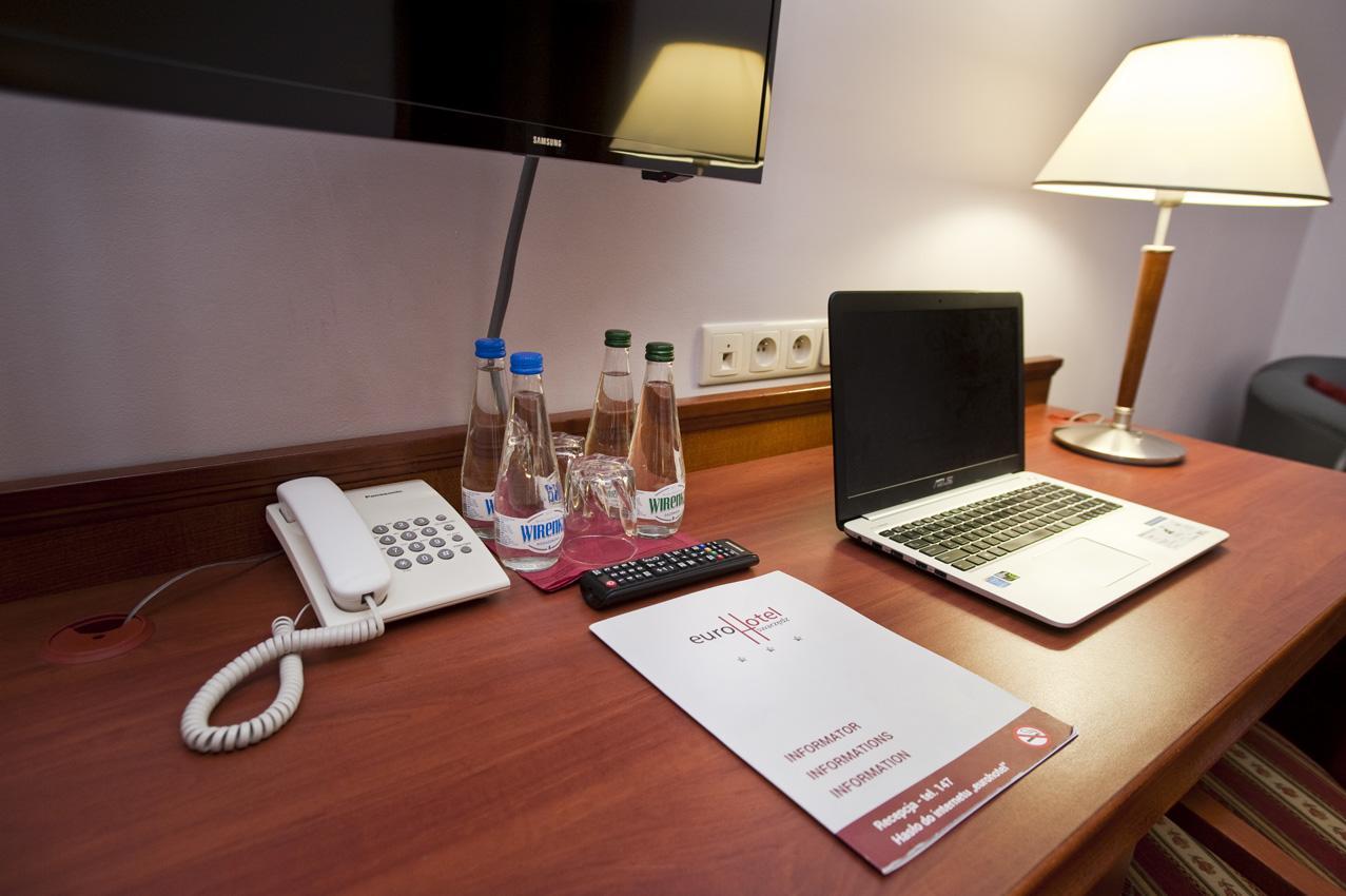 Eurohotel Swarzędz Buitenkant foto